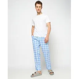 yousta Men Checked Regular Fit Pyjamas-picture-20