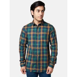 YU by Pantaloons Men Brown Cotton Slim Fit Checked Casual Shirt-picture-10