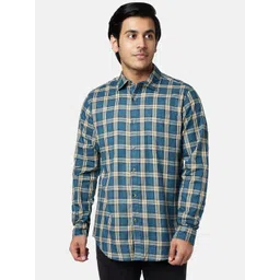 YU by Pantaloons Men Slim Fit Checked Casual Shirt-picture-31