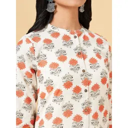 YU by Pantaloons Off-White Cotton Printed A Line Kurta image 5