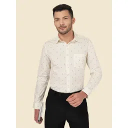 YU by Pantaloons Off White Cotton Slim Fit Printed Shirt-picture-19