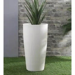 White Polymer Round Shaped Large Planter by Yuccabe Italia-picture-15