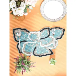 YWULY White & Blue Floral Beaded Table Placemats image 4