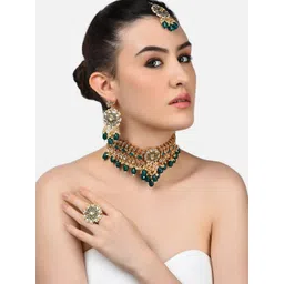 Zaveri Pearls Gold-Plated Green Meenakari Bridal Kundan Necklace Earring & Maang Tika Set-picture-33