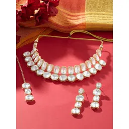 Zaveri Pearls Gold Plated Kundan-Studded Necklace And Earrings With Maang Tika-picture-27