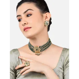 Zaveri Pearls Green & White-Toned & Gold-Plated Kundan-Studded Multistrand Jewellery Set-picture-38