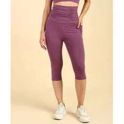 Zelena Ultrastretch Solid Yoga Maternity Capris With Pocket - Rosewood-picture-31