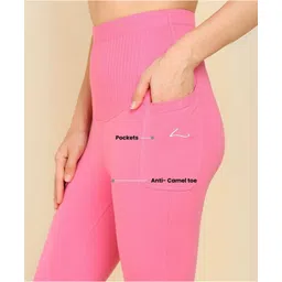 Zelena Ultrastretch Solid Yoga Maternity Capris With Pockets - Pink image 3