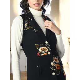 ZEUGEN Printed Shirt Collar Longline Shrug image 5