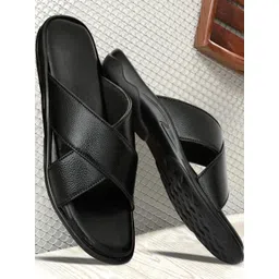 ZIRSQ Men Cross Strap Comfort Sandals (Black , 6)-picture-32