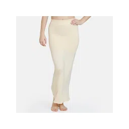 Zivame Seamless All Day Flared Saree Shapewear - Skin-picture-27