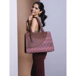 ZOUK Printed Structured Tote Bag-picture-29