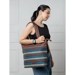 ZOUK Striped Shopper Tote Bag-picture-34